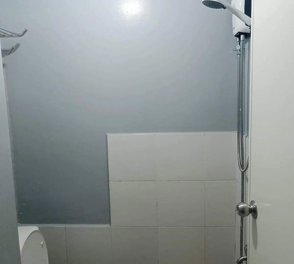 Appartement Berto'S Staycation Long Term And Short Term Manilla